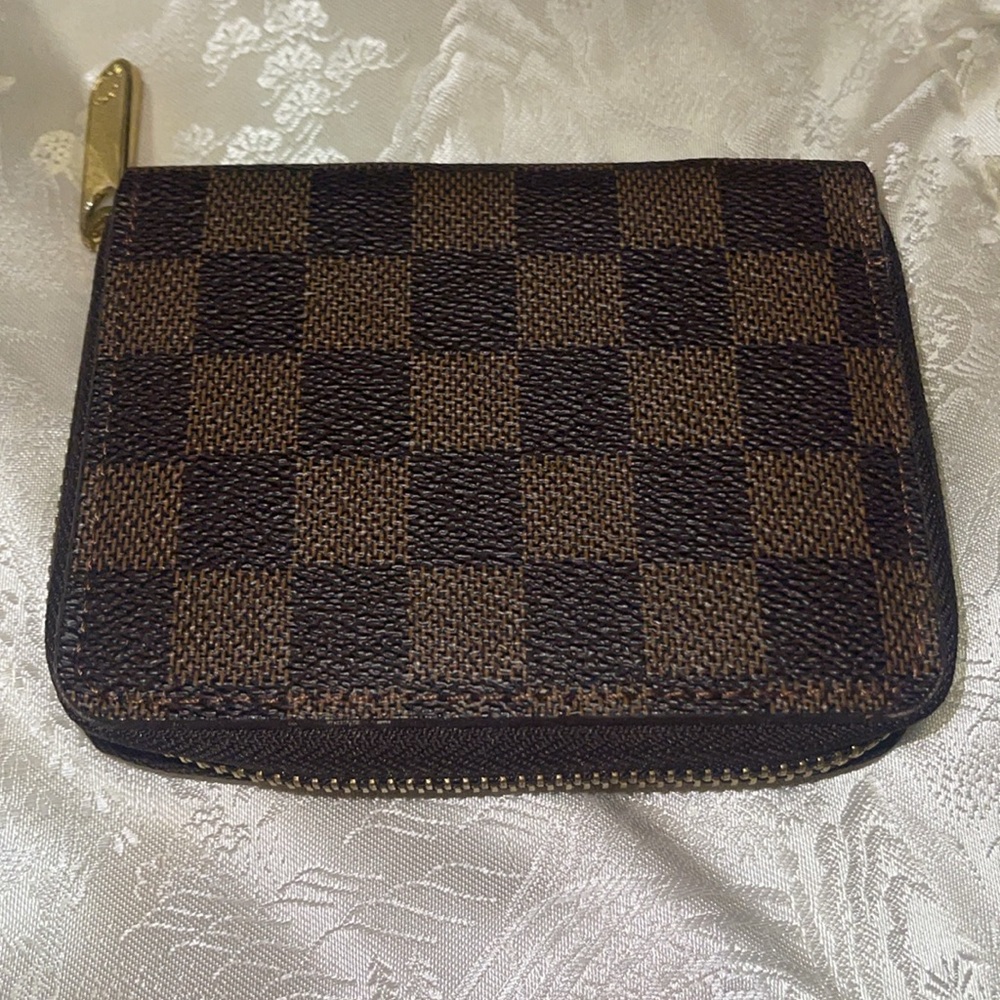 Zippy wallet